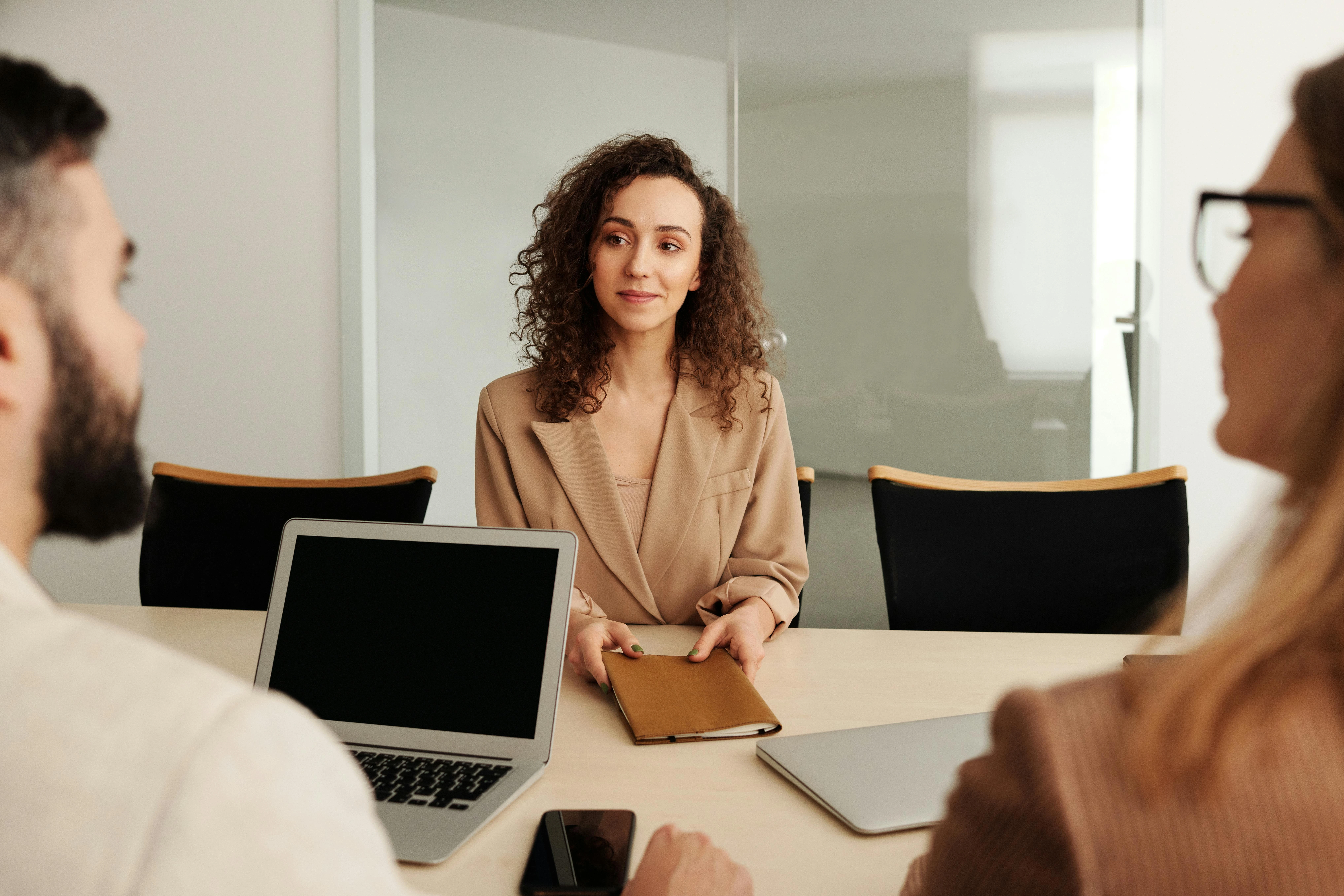 Read more about the article What Are Outplacement Services? Debunking Misconceptions